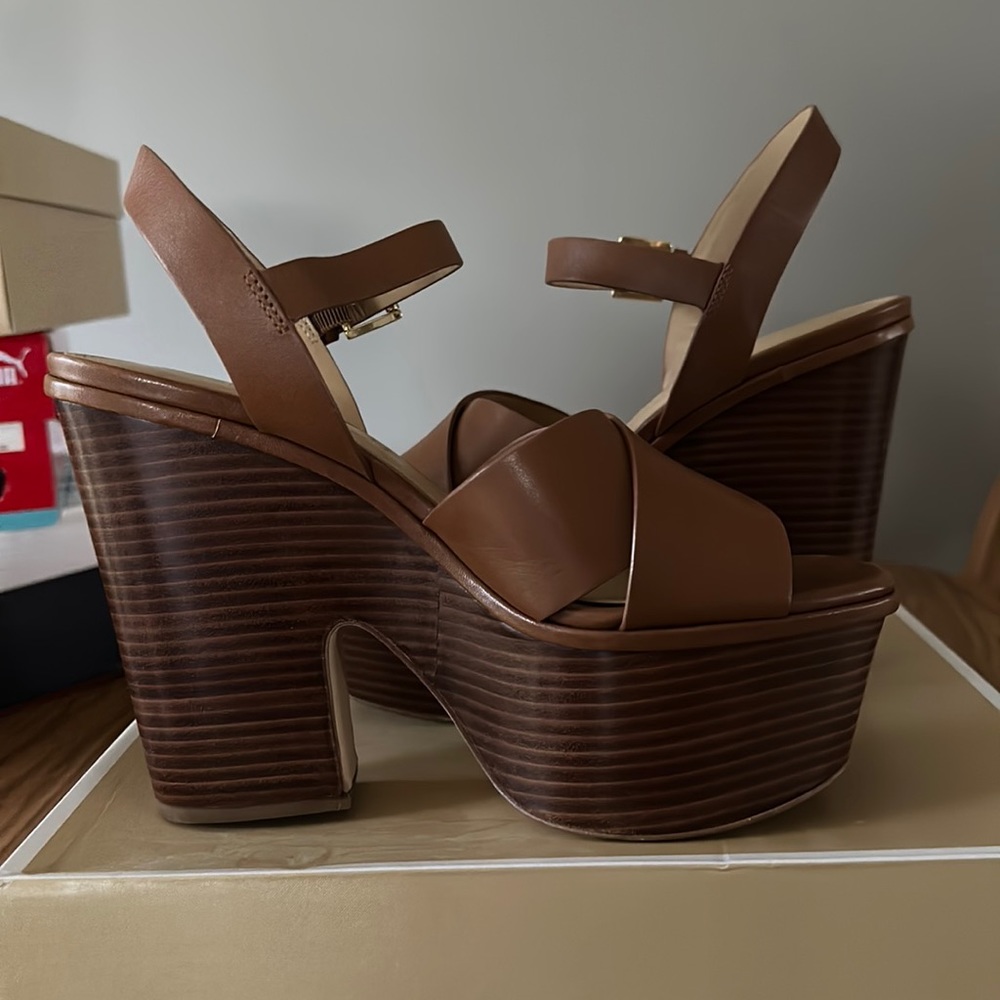 Michael kors heels